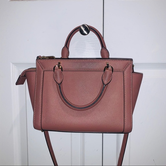 Michael Kors Purse ✨ - Picture 2 of 10